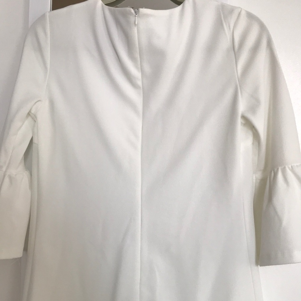 White mid bell sleeve dress - Picture 4 of 4